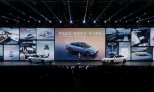 东风日产掀桌子了 中大型轿车＋智驾＋大沙发不到15万？