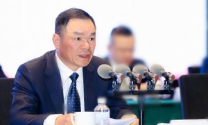 专访全国人大代表、盛虹控股集团有限公司党委书记、董事长缪汉根：以绿色创新驱动产业变革
