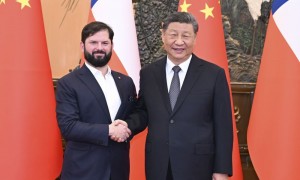 新华图讯丨习近平会见智利总统博里奇
