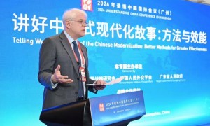 约瑟夫·马奥尼：无法有效解决自身问题的社会，往往喜欢将责任归咎于他人