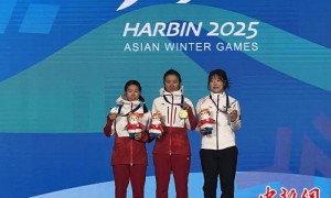 雪上项目金牌如何领？看中国队首金李方慧领取金牌