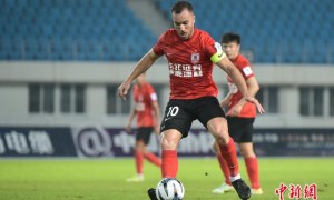 塞尔吉尼奥与国足会合，球队冲击世界杯希望大增