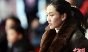 外媒：泰国总理佩通坦因高烧被送医
