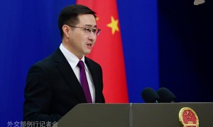 日方称中国两艘航母同时在太平洋海域活动 中方回应