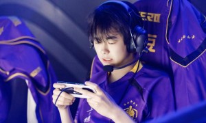 中新电竞对话阿豆：他人亦自我