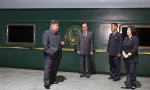 金正恩抵达北京：“很高兴时隔６年再次访华”