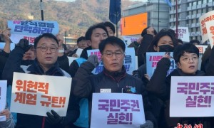 韩媒：韩国民众紧急囤货！罐头方便面等销量暴增