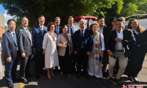 中巴家庭农业机械化科技小院在巴西利亚大学揭牌