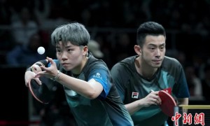 中国香港队惜败瑞典队 仍晋级国际乒联混团世界杯八强