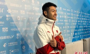 （哈尔滨亚冬会）中国速度滑冰名将宁忠岩：成为旗手激励自己争夺金牌