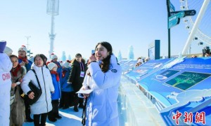 张雨霏谈戴熊猫发箍上国际赛场：展现中国元素和传统文化