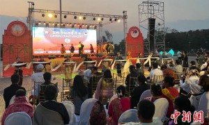 蓝毗尼和平音乐会巧遇“圣地之水”