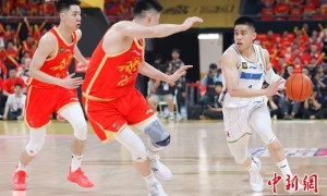 CBA总决赛：北京首战客场胜广厦