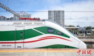 广西首次配属动力集中“复兴号”动车组 南宁至上海省时近6小时