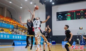 十五运会群众比赛篮球项目五人制女子组决赛在汕头举行