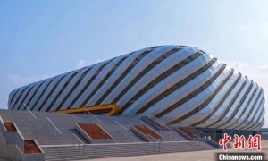 大学体育馆“变身”世运会台球赛场 全球高手将在此同台竞技