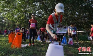 500余名中外选手江苏盱眙挑战定向越野