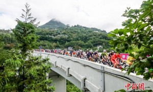 2025中国公路自行车公开赛恩施站落幕
