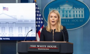 特稿｜美国挥舞关税“大棒”导致自身经济频亮红灯