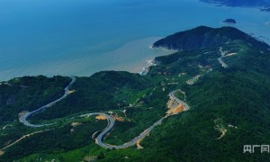 【乡路上，感受脉动中国】“黄金公路”连山海 一路“鲜”“美”富乡村