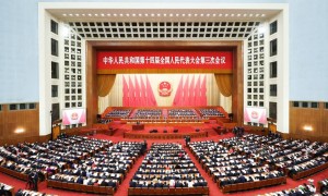 好评中国丨读懂经济与民生的双向奔赴