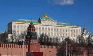 俄罗斯：常与伊朗磋商 愿帮助缓和美伊关系