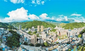 日常烟火气 沉淀边民情（边城见闻）