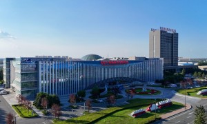 帝王蟹进口枢纽！中国东北边境小城变身开放新前沿