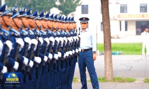 【探访阅兵训练场】空军方队 奋力拼搏不负荣光