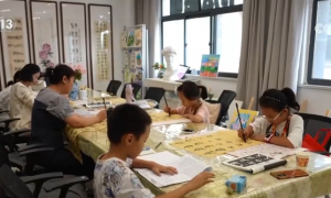 “定制化”服务应对高温 “社区网格+志愿服务”多措施保障老人安全度夏