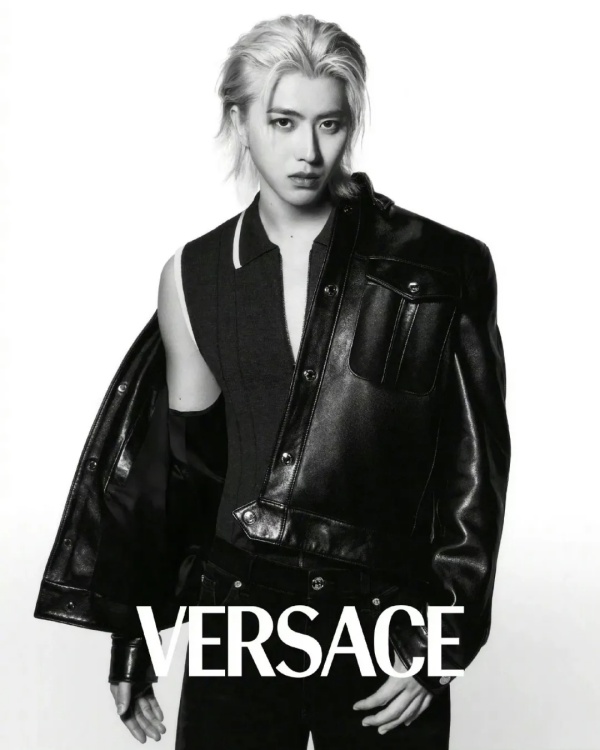 突发|再打七折，Prada接近收购Versace