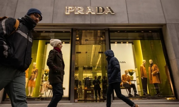深度 | Prada能悬崖勒马吗？