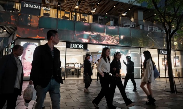 LVMH高管称可以每年涨价2%到3%，但超过这个幅度市场将无法承受