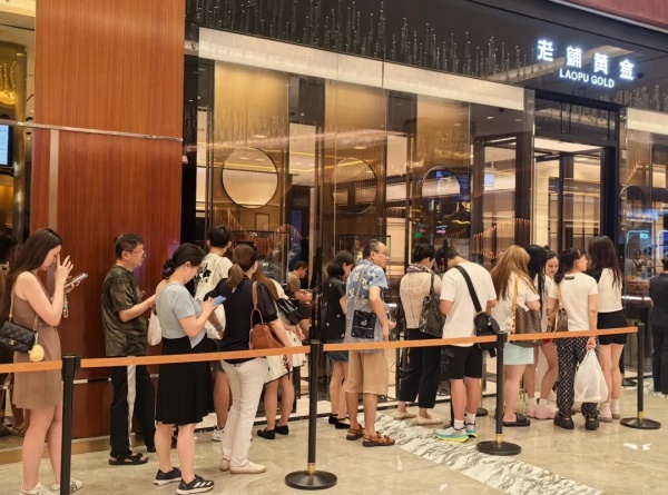 深度 | 中国取代日本成最青睐目的地，利好哪些时尚品牌？