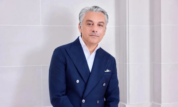 不是薪水，Gucci母公司向新CEO发2000万欧元欢迎金